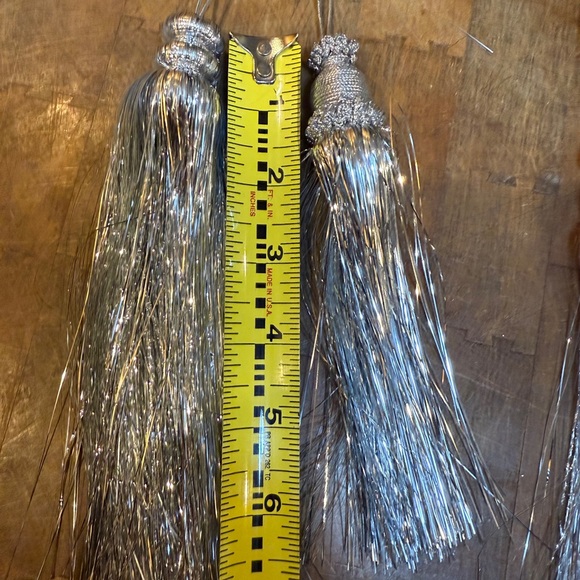 Vintage Silver Tassel Ornaments set of 4 Christmas Tree Decor Holiday - Picture 4 of 8